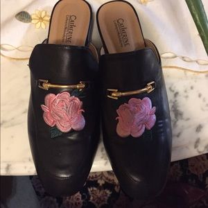 BLACK LOAFERS